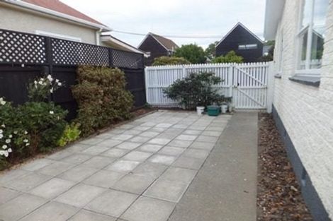 Photo of property in 1/1 Coles Place, St Albans, Christchurch, 8014