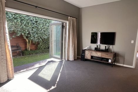 Photo of property in 16 Barrie Street, Addington, Christchurch, 8024