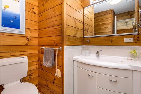 Photo of property in 1/10 Denby Lane, Northcote Point, Auckland, 0627