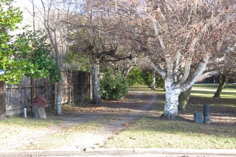 Photo of property in 27 Heuchan Lane, Wanaka, 9305