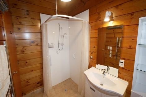 Photo of property in 8 Roband Crescent, Brown Owl, Upper Hutt, 5018