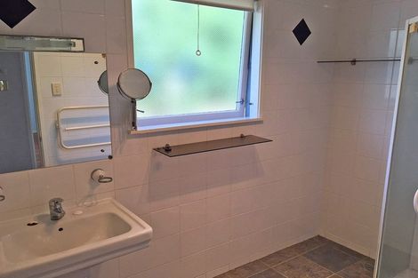 Photo of property in 22 Bellringer Road, Massey, Auckland, 0614