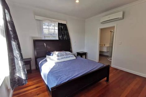 Photo of property in 157 Fendalton Road, Fendalton, Christchurch, 8041