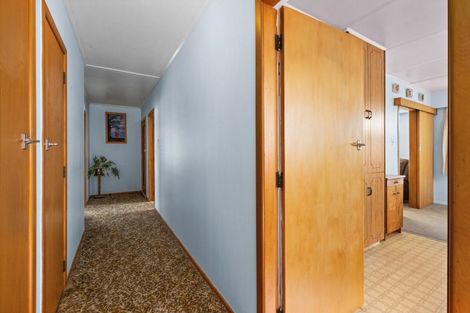 Photo of property in 27 Otatara Road, Taradale, Napier, 4112