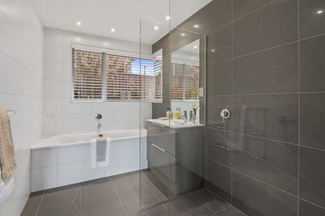 Photo of property in 48 Hebron Road, Waiake, Auckland, 0630