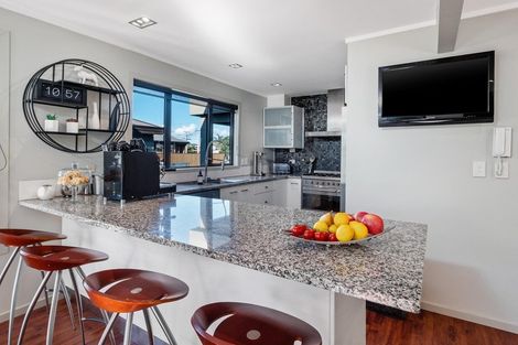 Photo of property in 91 Muricata Avenue, Mount Maunganui, 3116