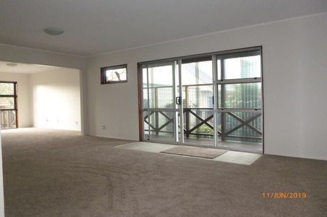 Photo of property in 1/1 Eastwood Rise, Browns Bay, Auckland, 0630