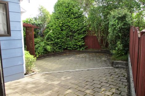 Photo of property in 15 Ivy Terrace, Moana, 7872