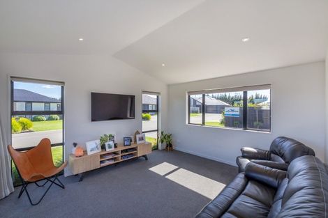 Photo of property in 2 Fox Lane, Rolleston, 7615