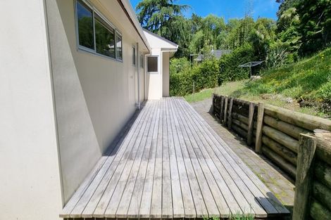 Photo of property in 9 Menear Lane, Hillcrest, Auckland, 0627