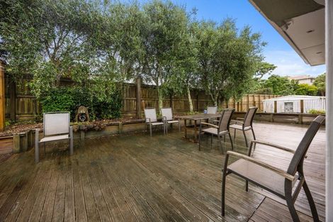 Photo of property in 13 Park Hill Road, Birkenhead, Auckland, 0626