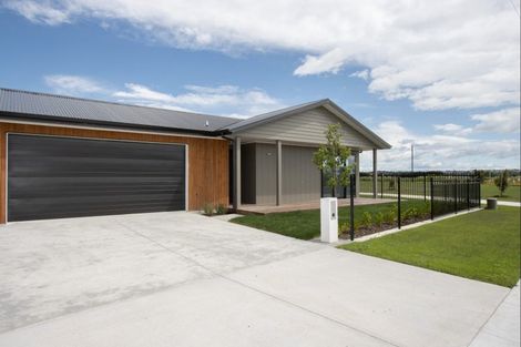 Photo of property in 137 Eriksen Road, Meeanee, Napier, 4110