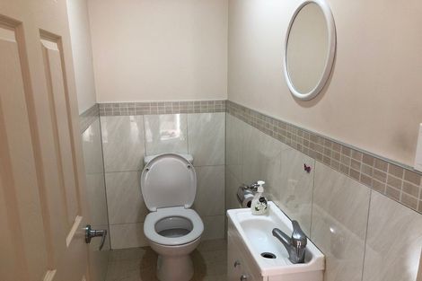 Photo of property in 21 Agapanthus Place, Flat Bush, Auckland, 2016