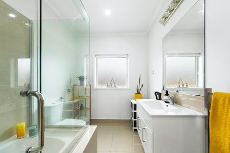 Photo of property in 72 Mataroa Crescent, Flagstaff, Hamilton, 3210