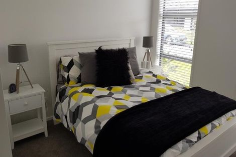 Photo of property in 5 Cowell Crescent, Pyes Pa, Tauranga, 3112