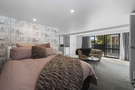 Photo of property in 22 Wharepaina Crescent, Springfield, Rotorua, 3015