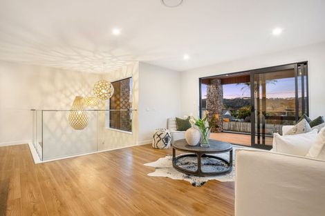 Photo of property in 24 Arthur Street, Riverhead, 0820