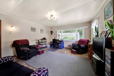 Photo of property in 117h Seaview Road, Westown, New Plymouth, 4310