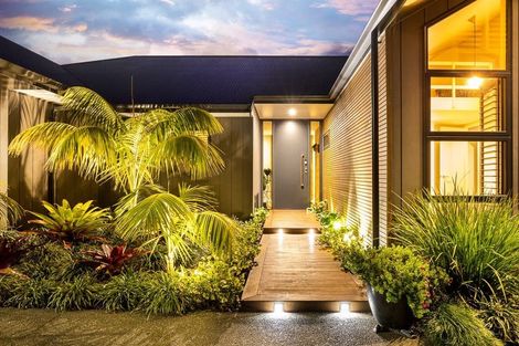 Photo of property in 10 Pike Place, Ferndale, New Plymouth, 4310