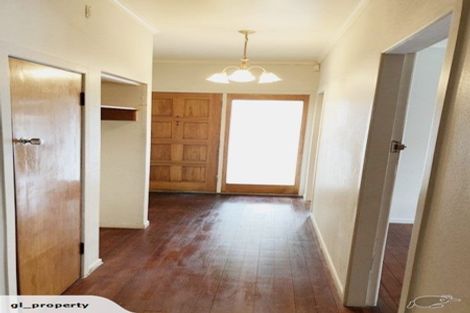Photo of property in 2137 Great North Road, Avondale, Auckland, 0600