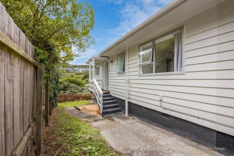 Photo of property in 4b Cedar Street, Maungaraki, Lower Hutt, 5010