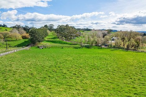 Photo of property in 1559 Dairy Flat Highway, Dairy Flat, Albany, 0794