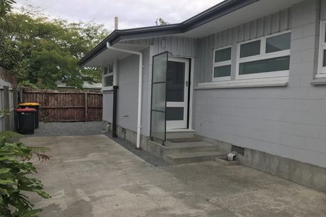 Photo of property in 2/7 Burrows Place, Ilam, Christchurch, 8041