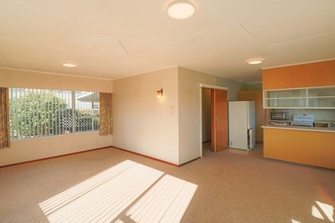 Photo of property in 30 Avenue Road, Foxton, 4814