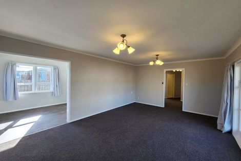 Photo of property in 11 Fernaig Street, Papakura, 2110