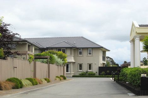 Photo of property in 27 Chateau Drive, Burnside, Christchurch, 8053