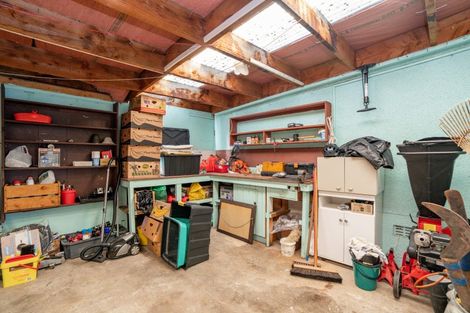 Photo of property in 17 Pine Crescent, Hargest, Invercargill, 9810