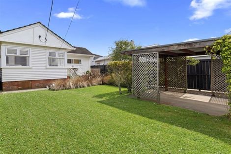 Photo of property in 1/30 Ngataringa Road, Devonport, Auckland, 0624