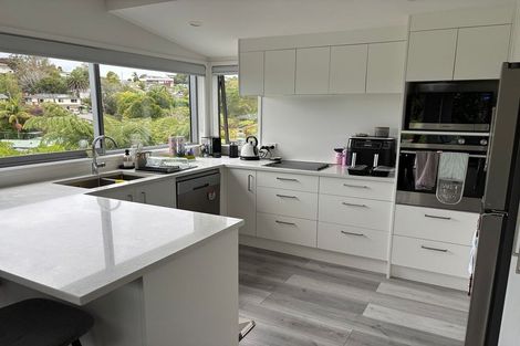 Photo of property in 14a Clipper Place, Shelly Park, Auckland, 2014