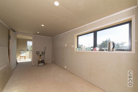 Photo of property in 902 Old North Road, Waimauku, 0882