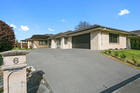 Photo of property in 6 Brancaster Place Cambridge Waipa District