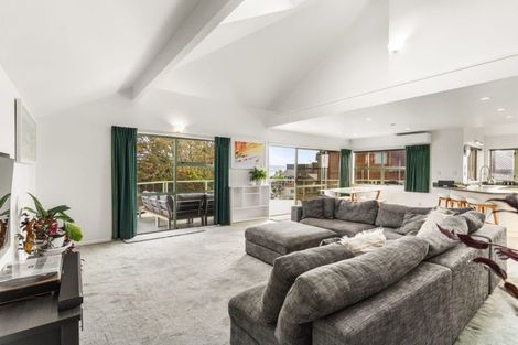 Photo of property in 59 Marellen Drive, Red Beach, 0932