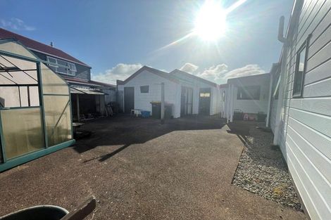 Photo of property in 19 Nikau Street, Inglewood, 4330