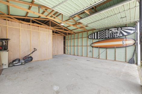 Photo of property in 2 Awatea Street, Mangawhai Heads, Mangawhai, 0505