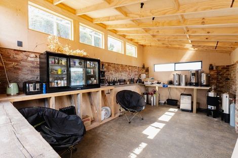 Photo of property in 41 Adderley Terrace, Ravensbourne, Dunedin, 9022