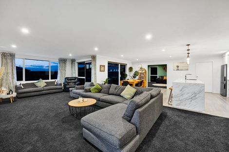 Photo of property in 54 Denby Road, Hawera, 4672