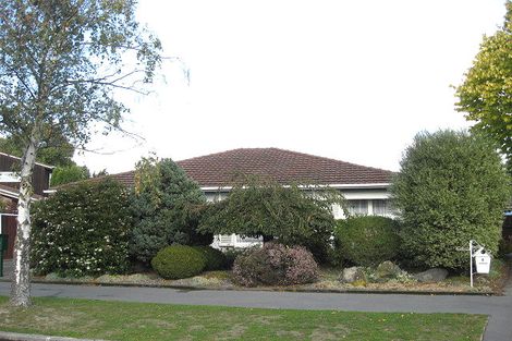 Photo of property in 2/4 Gothic Place, Ilam, Christchurch, 8041