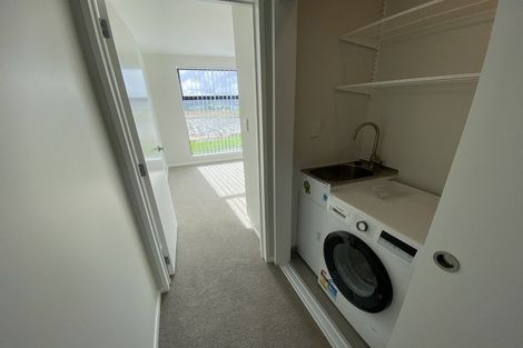 Photo of property in 15a Colin Chester Drive, Silverdale, 0932