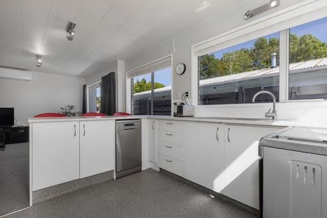 Photo of property in 16b Marere Avenue, Paraparaumu, 5032