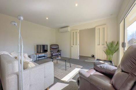 Photo of property in 11 Totara Place, Te Kauwhata, 3710