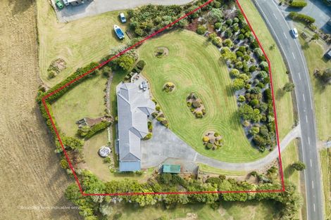 Photo of property in 190 Pompallier Estate Drive, Maunu, Whangarei, 0110