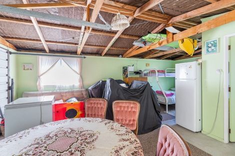 Photo of property in 205 Achilles Avenue, Whangamata, 3620