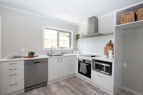 Photo of property in 4a Horoeka Street, Stokes Valley, Lower Hutt, 5019