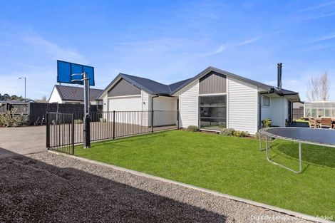 Photo of property in 44 Mcquillan Avenue, Woodend, 7610