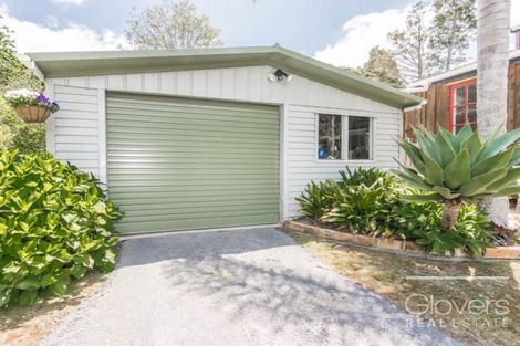 Photo of property in 44 Western Road, Laingholm, Auckland, 0604