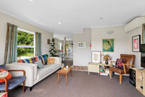 Photo of property in 24 Vancouver Street, Kingston, Wellington, 6021